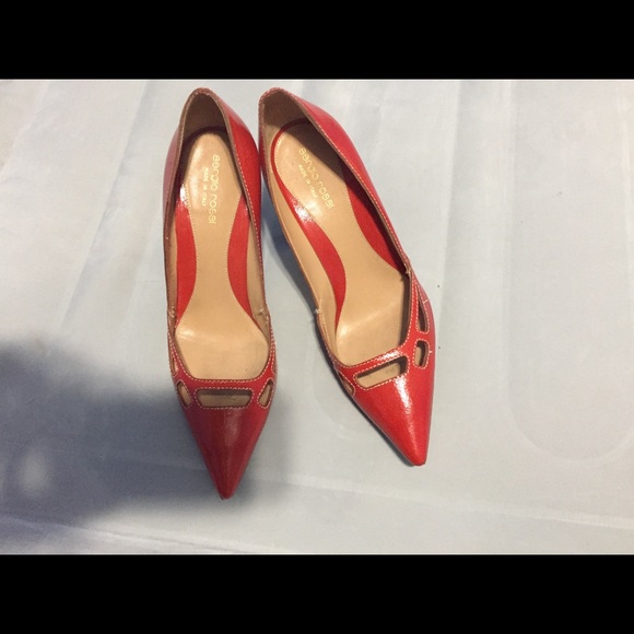 Sergio Rossi Shoes - Sergio Rossi red pump